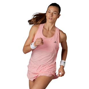 Main image showing a product in the gallery