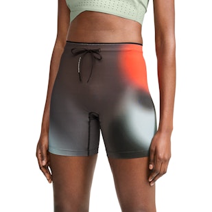 Main image showing a product in the gallery