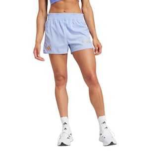 Main image showing a product in the gallery