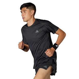 Main image showing a product in the gallery