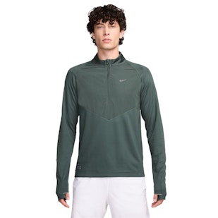 Main image showing a product in the gallery