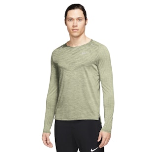 Main image showing a product in the gallery