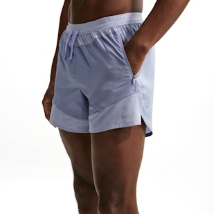 Main image showing a product in the gallery