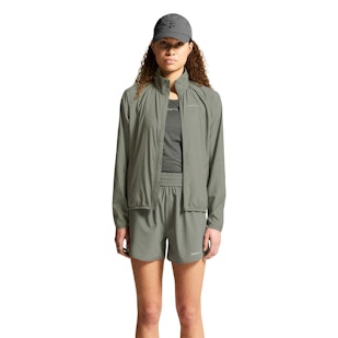 Main image showing a product in the gallery