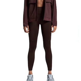 Main image showing a product in the gallery