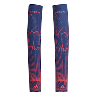 Main image showing a product in the gallery