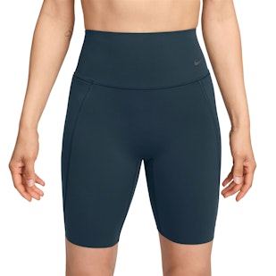 Main image showing a product in the gallery