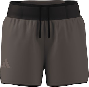 Main image showing a product in the gallery