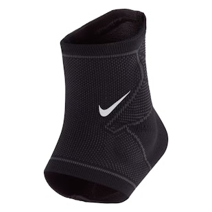 Main image showing a product in the gallery