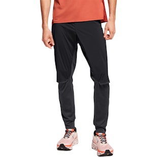 Main image showing a product in the gallery