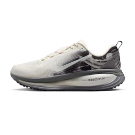 Nike Vomero 18 bij All4running