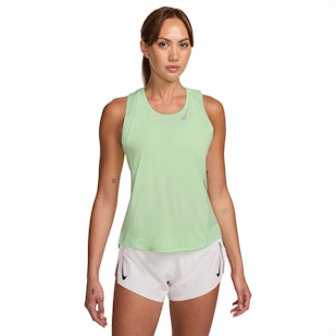 Main image showing a product in the gallery