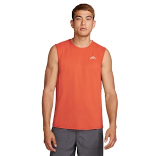 Main image showing a product in the gallery