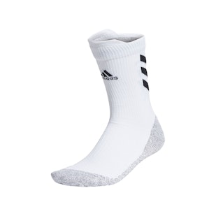 Main image showing a product in the gallery