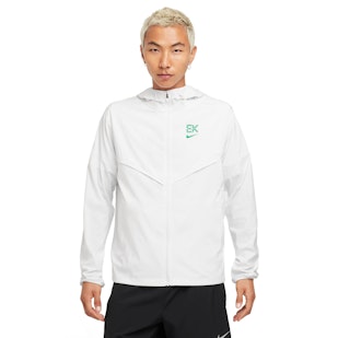 Main image showing a product in the gallery