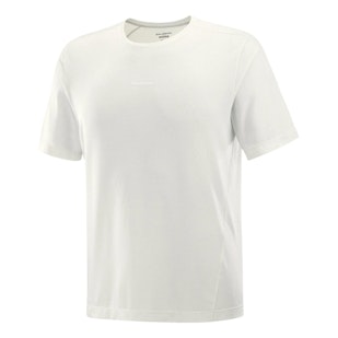 Main image showing a product in the gallery