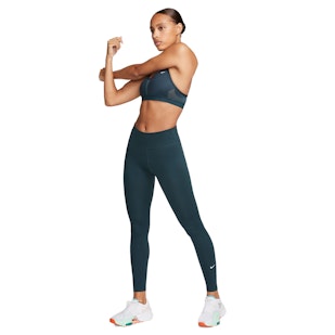 Main image showing a product in the gallery