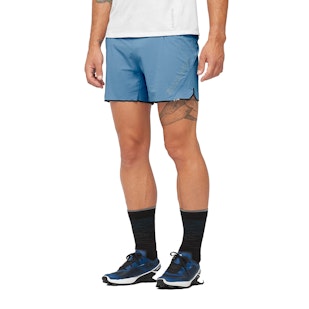 Main image showing a product in the gallery