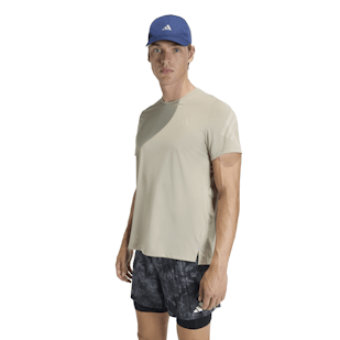 Main image showing a product in the gallery