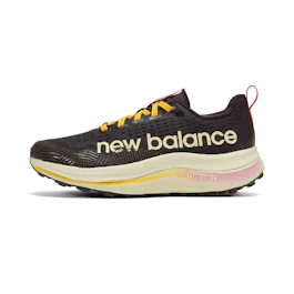 New Balance SuperComp Trail bij All4running