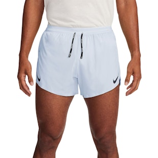 Main image showing a product in the gallery