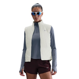 Main image showing a product in the gallery