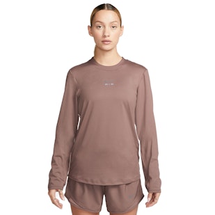 Main image showing a product in the gallery