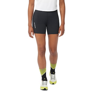 Main image showing a product in the gallery