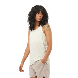 Main image showing a product in the gallery