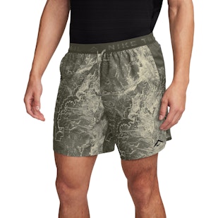 Main image showing a product in the gallery