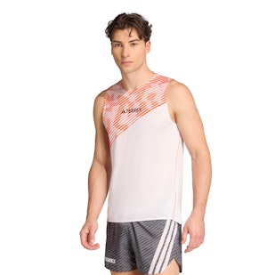 Main image showing a product in the gallery