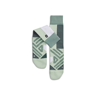 Main image showing a product in the gallery