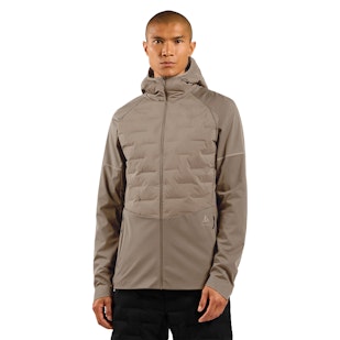 Main image showing a product in the gallery