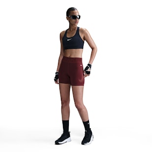 Main image showing a product in the gallery