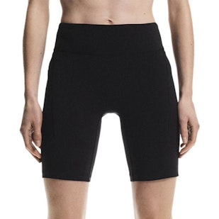 Main image showing a product in the gallery