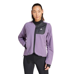 Main image showing a product in the gallery